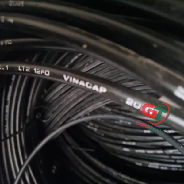 Cáp quang chôn trực tiếp Cống Kim Loại